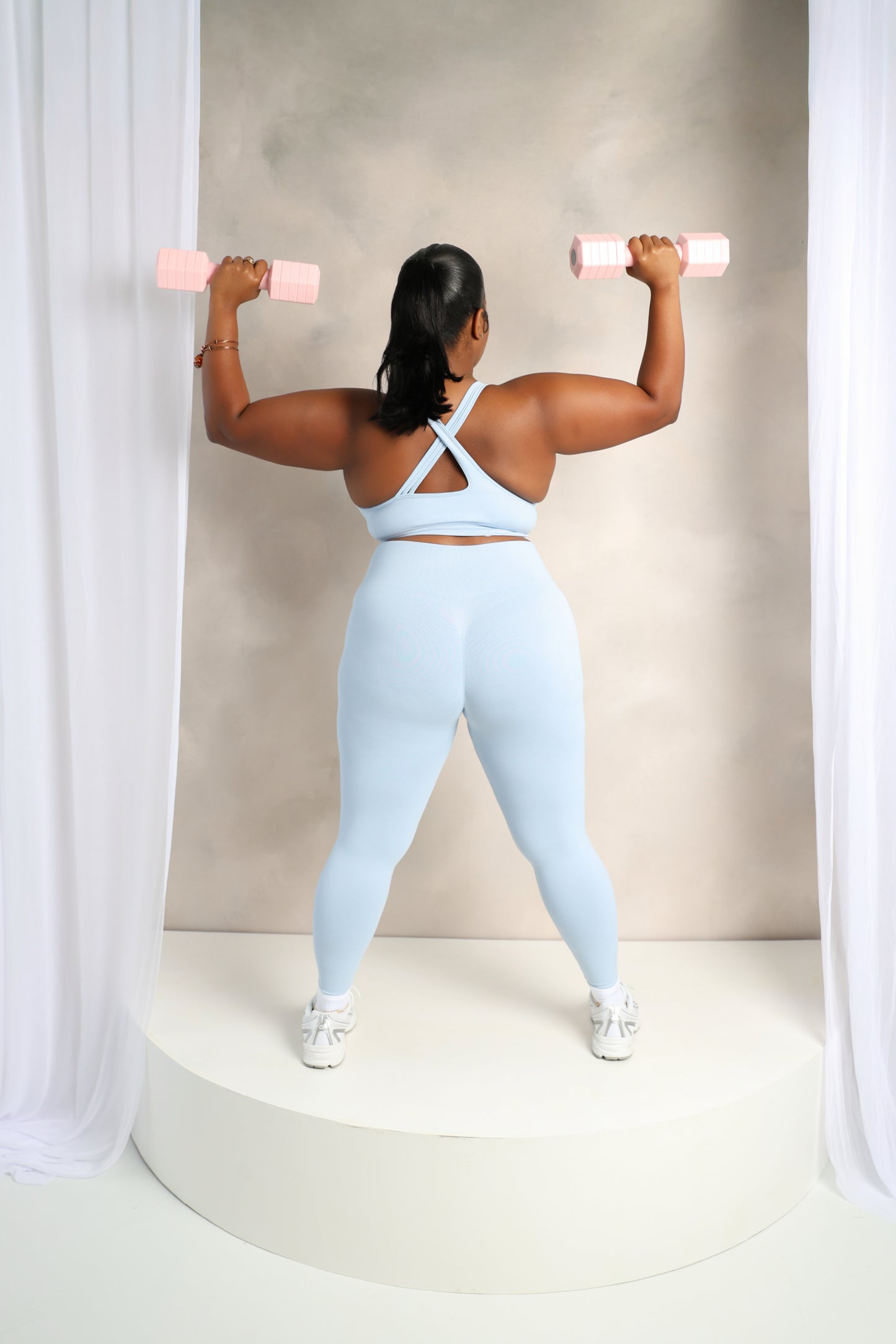 Aura Seamless Set